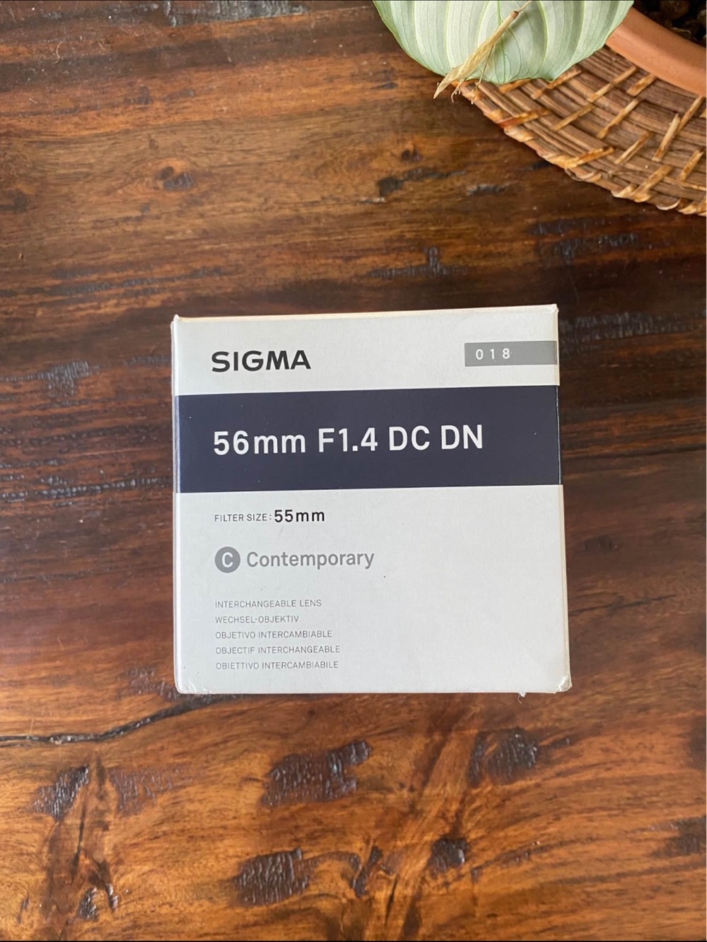 Sigma 56mm F1.4 L mount DC DN Lens New in Box